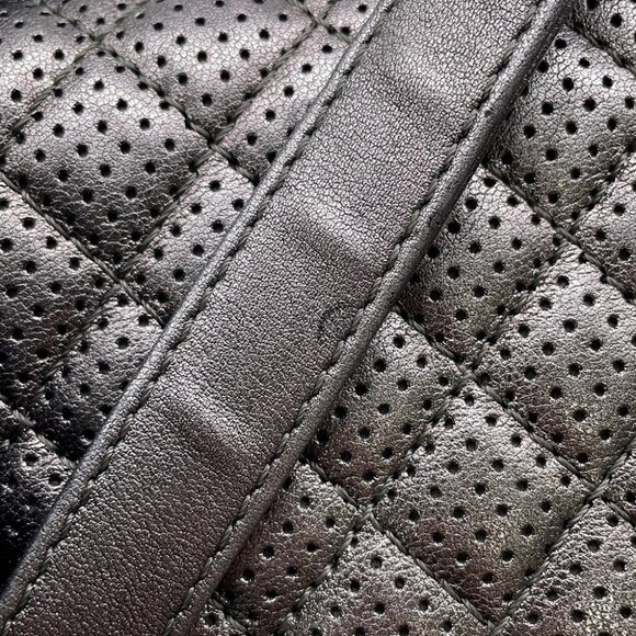 CHANEL Boy Chanel ChainShoulder Bag Size 25 Lambskin Silver A67086 - Picture 9 of 15